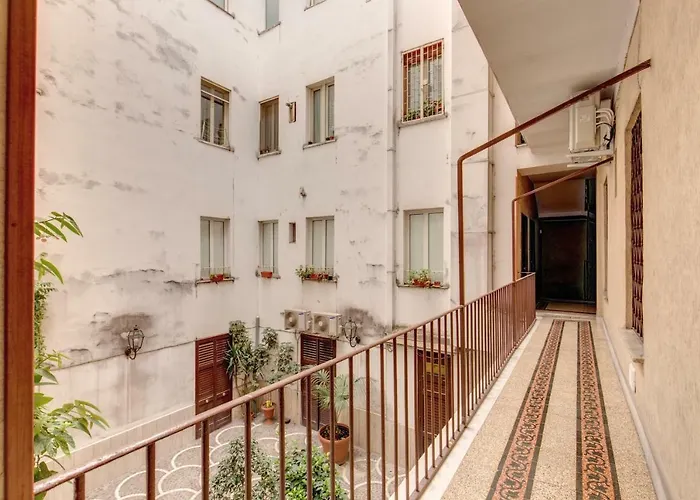 Domus Vita na